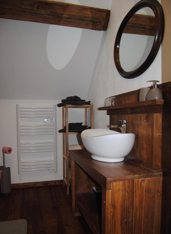 Chambres D'Hotes Domaine Les Grands Perons Herisson Luaran gambar