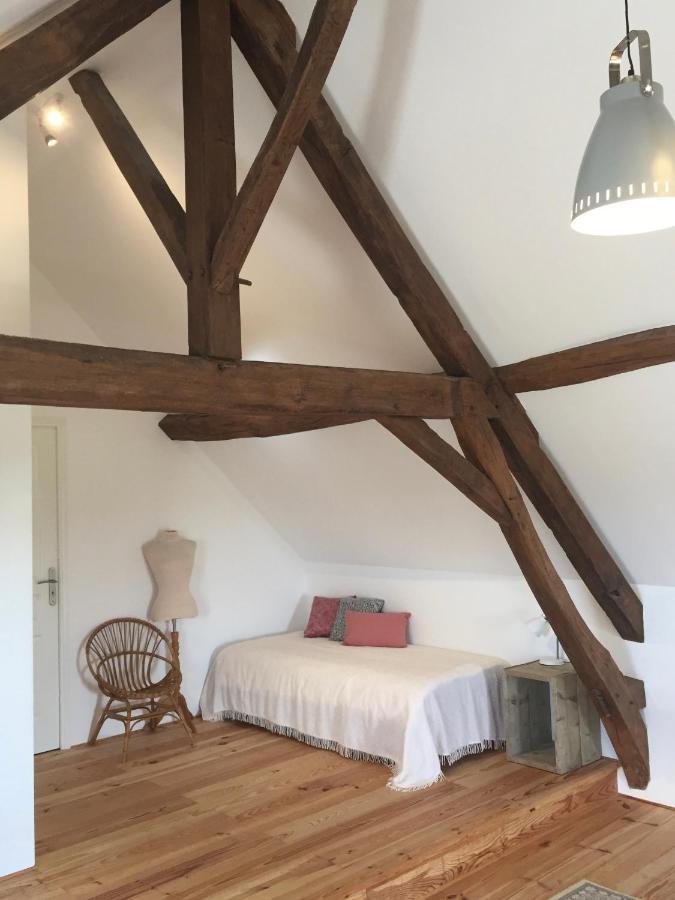 Chambres D'Hotes Domaine Les Grands Perons Herisson Luaran gambar