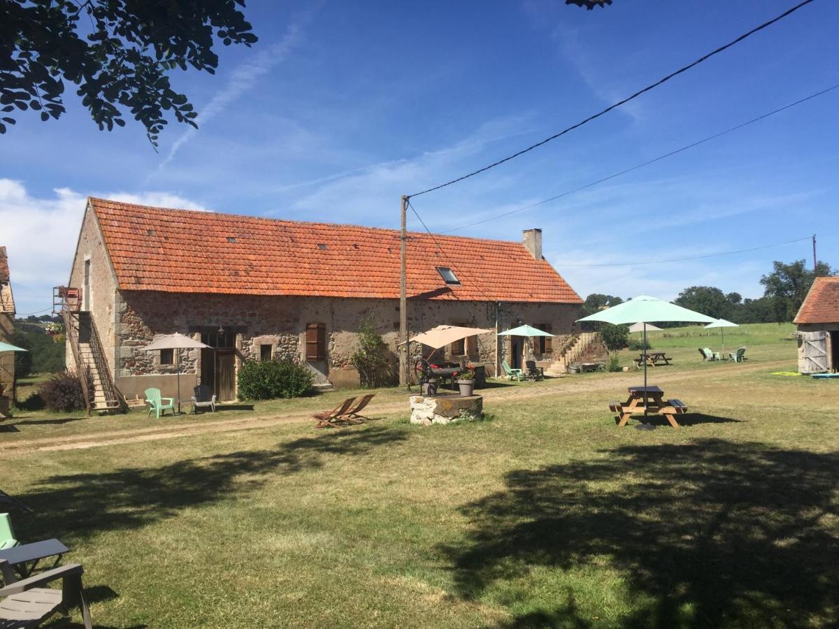 Chambres D'Hotes Domaine Les Grands Perons Herisson Luaran gambar